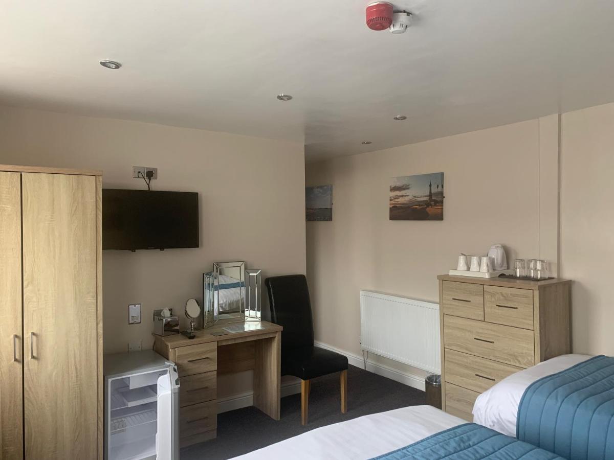 Rosebank Villa Blackpool Bagian luar foto
